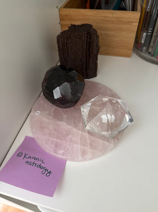 private shopping for @karmicastrology